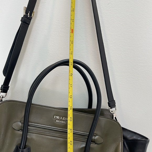 Prada tote bag - Picture 15 of 16